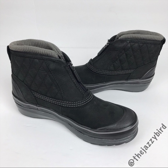 clarks outdoor muckers